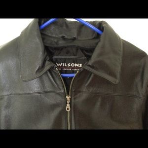 Men's M Wilson's black leather jacket